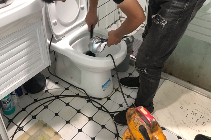 镇沅疏通下水道