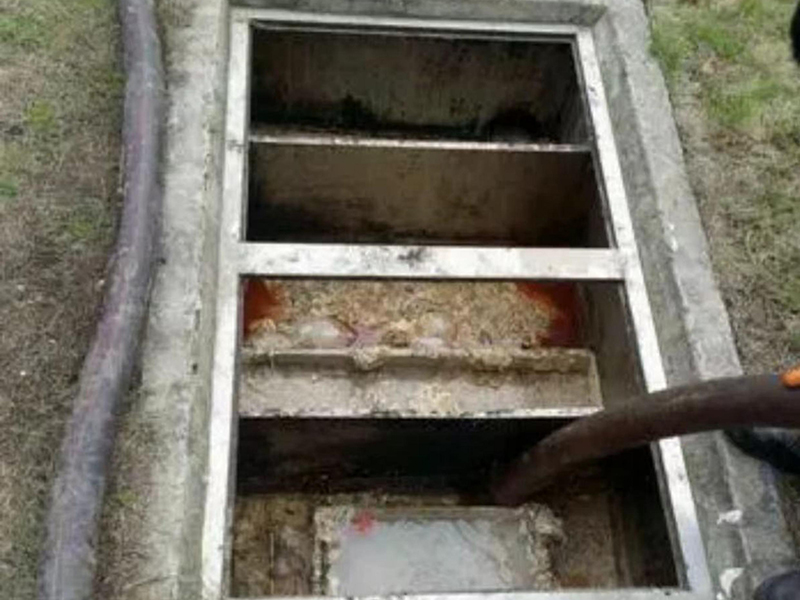 镇沅隔油池清理